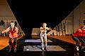 Rasante Talfahrt der Assoziationen: Nils David Bannert, Laura Storz und Nina Mohr in Elfriede Jelineks 'In den Alpen' am Mainfranken Theater in Würzburg.