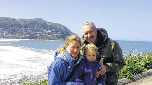 Gegangen, um zu bleiben: Die Partensteinerin Britta Diettrich lebt mit ihrem Mann Jim Kennett und Tochter Maja in Portland/USA an der Küste von Oregon.