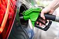 Spritpreise.jpeg       -  Benzin und Diesel werden immer teurer, allerdings können Autofahrer mit spritsparendem Fahrstil Geld sparen.