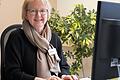 Pressemitteilung zum 30jährigen Betriebsjubiläum       -  Kerstin Kleinhenz vom Schreibbüro ist bereits seit 30 Jahren in der Reha-Klinik in Bad Bocklet tätig. Am stärksten haben ihre Arbeit die Digitalisierung und die Gesundheitsreformen von Horst Seehofer geprägt.