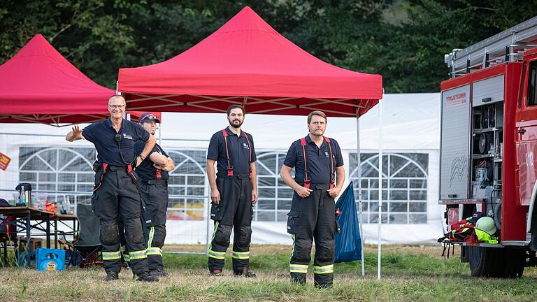 Auf die Anzahl der Einsatzkräfte, wie die der Gemündener Feuerwehr, hatte die reduzierte Personenobergrenze keinen Einfluss. Auf die Anzahl der Einsatzkräfte, wie die der Gemündener Feuerwehr, hatte die reduzierte Personenobergrenze keinen Einfluss.