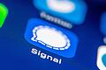 Signal auf einem Smartphone       -  Signal ermöglicht jetzt, Anruflinks zu erstellen und zu teilen - die Links sind mehrfach nutzbar.