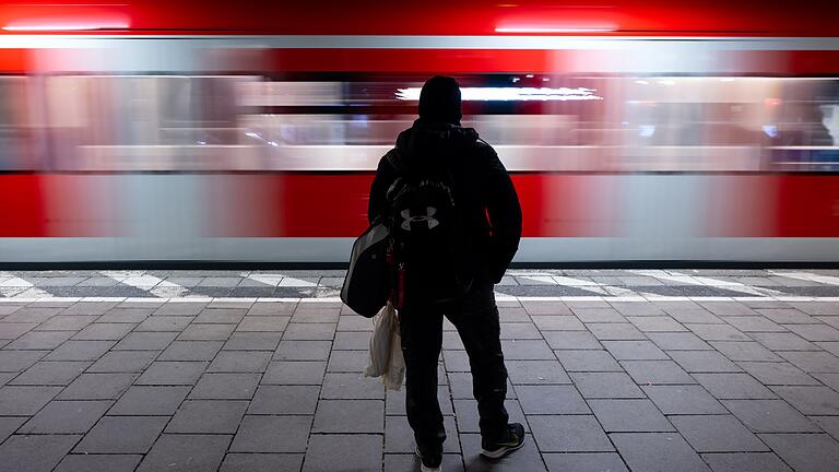 Bahnverkehr       -  Seit Dezember 2023 sind die Münchner S-Bahnen auf der Stammstrecke mit flexiblen Abfahrtszeiten unterwegs. (Archivbild)