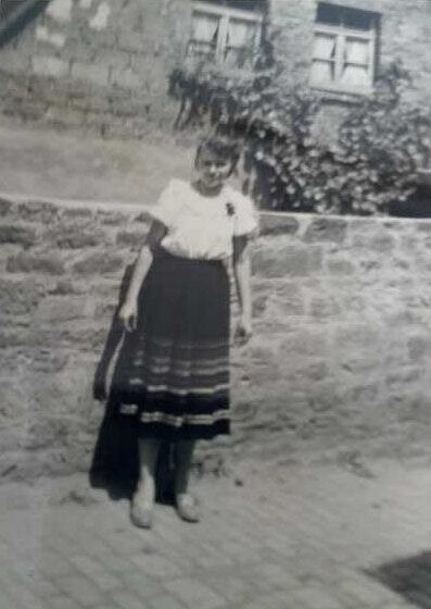 Ingeborg Badum, geborene Borst, 1951/52. Ingeborg Badum, geborene Borst, 1951/52.