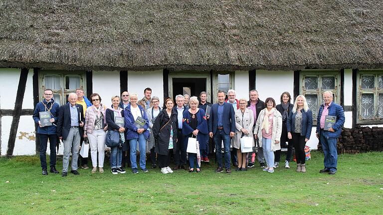 Die Delegation aus Mittelfranken besuchte auch das Freilichtmuseum von Kluki, das gute Kontakte zum Fränkischen Freilandmuseum in Bad Windsheim pflegt.