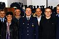 Angetreten: Die Feuerwehr und ihre Gäste (hintere Reihe von links) Kreisbrandmeister Stefan Strohmenger, Kreisbrandinspektor Georg Rumpel, Schriftführer Peter Köhler, Karlstadt Bürgermeister Paul Kruck, Vorsitzender Feuerwehrverein Peter Ehrenfels, zweiter Kommandant Christoph Ehrenfels. Vordere Reihe: Kreisbrandrat Manfred Brust, zweiter Vorsitzender Feuerwehrverein Simon Schrauth, Kassiererin Sabine Kübert, Kommandant Manuel Kübert, Jugendwart Simon Rösch sowie der ausgeschiedene zweite Kommandant Steffen Köhler.