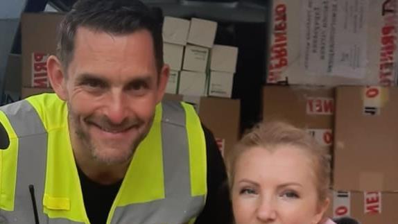 Dirk Stumpe und Larisa Kisliak waren mit zwei Mitstreitern des Vereins 'Bad Brückenau hilft!' auf einer turbulenten Hilfsfahrt Richtung Ukraine unterwegs. Foto: Selfie Kisliak - Dirk Stumpe und Larisa Kisliak waren mit zwei Mitstreitern des Vereins 'Bad Brückenau hilft!' auf einer turbulenten Hilfsfahrt Richtung Ukraine unterwegs. Foto: Selfie Kisliak Dirk Stumpe und Larisa Kisliak waren mit zwei Mitstreitern des Vereins 'Bad Brückenau hilft!' auf einer turbulenten Hilfsfahrt Richtung Ukraine unterwegs. Foto: Selfie Kisliak - Dirk Stumpe und Larisa Kisliak waren mit zwei Mitstreitern des Vereins 'Bad Brückenau hilft!' auf einer turbulenten Hilfsfahrt Richtung Ukraine unterwegs. Foto: Selfie Kisliak