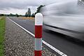 An sieben Tagen in der Woche für jeweils 24 Stunden zählen solche Pfosten den Verkehr.