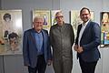 Anlässlich seines 100. Geburtstages erinnert die Stadt Karlstadt mit einer Ausstellung zahlreicher seiner Werke an das Schaffen des Malers Armin Gehret. Den Künstler und Menschen würdigten in der Vernissage (von links) Altbürgermeister Karl-Heinz Keller, Michael Gehret, Sohn des Künstlers, und Bürgermeister Michael Hombach.