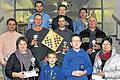 Große Resonanz erhielt der 9. &bdquo;Thereser Schachpokal&ldquo; in Obertheres. Unser Bild zeigt (vorne von links) Christa Heilmann (Beste Frau beim Hobbyturnier), Raphael Richter (jüngster Teilnehmer am Hobbyturnier), Jonas Wolf (Pechvogel), Hiltrud Weiß (Älteste Teilnehmerin am Hobbyturnier) und (zweite Reihe von links) den Organisator Thomas Reis, Stephan Lindner (2. Platz Hobbyturnier), Michael Ankenbrand (Sieger im Hobbyturnier), Gerhard Bäuerlein (3. Platz im Hobbyturnier) sowie (hintere Reihe von links) Christopher Alm (2. Platz Meisterturnier), Sebastian Zehnter (1. Platz Meisterturnier) und Udo Seidens (3. Platz Meisterturnier).