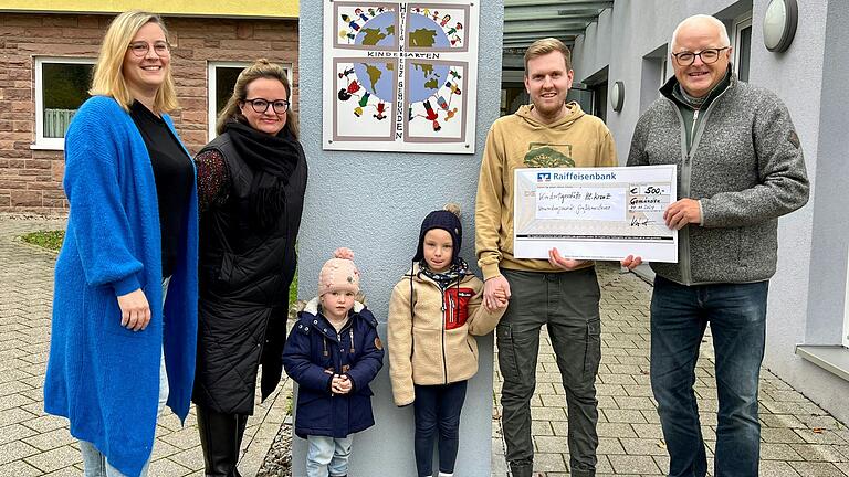 Auf dem Foto (von links): Anna-Lena Blum, Sarah Schinzel, Jette Blum, Toni Schinzel, Lukas Klüpfel, Walter Volpert.