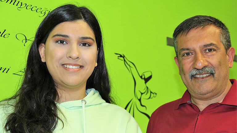 Vedat Karakoc und seine Tochter Sena teilen ihre Gedanken zum Fastenmonat Ramadan mit. Vedat Karakoc und seine Tochter Sena teilen ihre Gedanken zum Fastenmonat Ramadan mit.