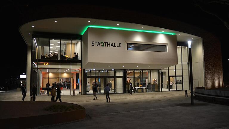 Die neue Stadthalle von Bad Neustadt. Das Foto wurde im Rahmen des Eröffnungswochenendes 2017 aufgenommen.