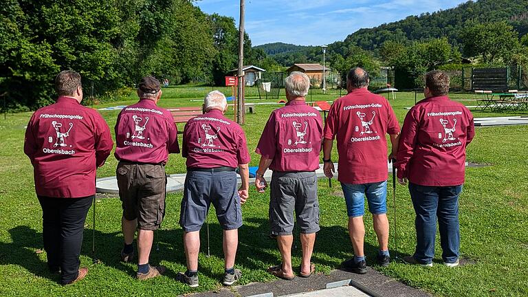 Eine eingeschworene Truppe: Die Frühschoppengolfer Oberelsbach werden am Sonntag, 21. Juli, zum 31. Mal ein Minigolfturnier auf der Minigolfanlage in Oberelsbach ausrichten. Eine eingeschworene Truppe: Die Frühschoppengolfer Oberelsbach werden am Sonntag, 21. Juli, zum 31. Mal ein Minigolfturnier auf der Minigolfanlage in Oberelsbach ausrichten.