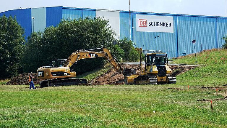 Gebaut wird eine Anbindung von den Mainwiesen zur Gottfried-Schenker-Straße.