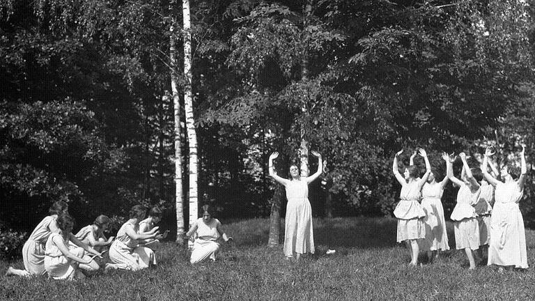 Kult der Natürlichkeit: Tanz nach Emile Jaques-Dalcroze.