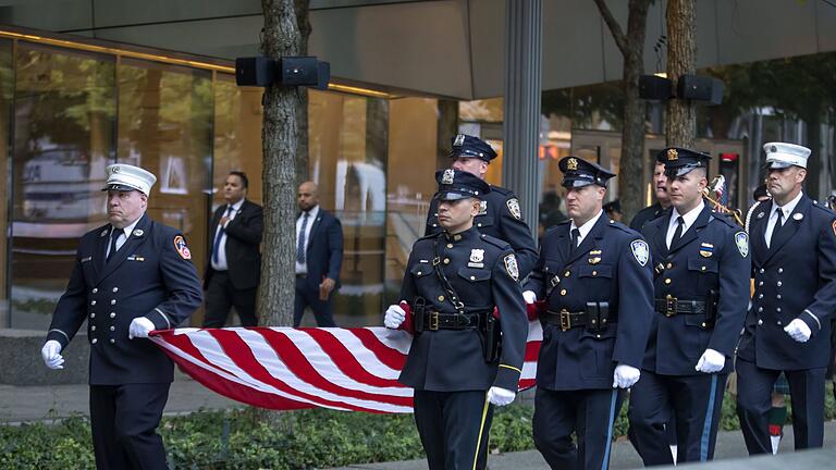Jahrestag der Terroranschläge vom 11. September       -  Jedes Jahr wird am Ground Zero in New York der Opfer gedacht.