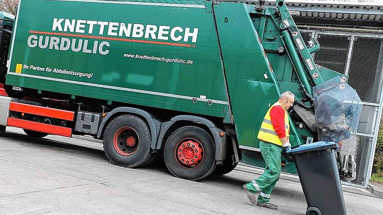 Seit dem 1. Januar 2017 ist das Wiesbadener Unternehmen Knettenbrech + Gurdulic für die Müllabfuhr im Landkreis Kitzingen zuständig. FOTO: Reinhard Weikert