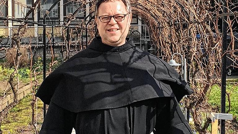 Weggang: Bruder Tobias von den Franziskaner-Minoriten wurde ins Kloster Schwarzenberg (Mittelfranken) versetzt.