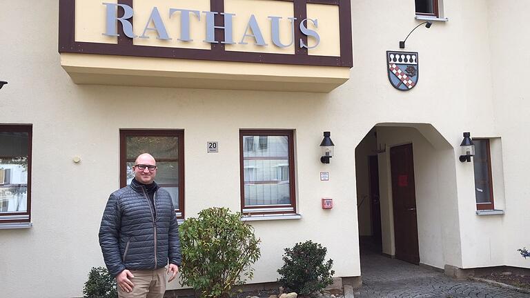 Bastheims Bürgermeister Tobias Seufert will 2026 erneut kandidieren. Bastheims Bürgermeister Tobias Seufert will 2026 erneut kandidieren.