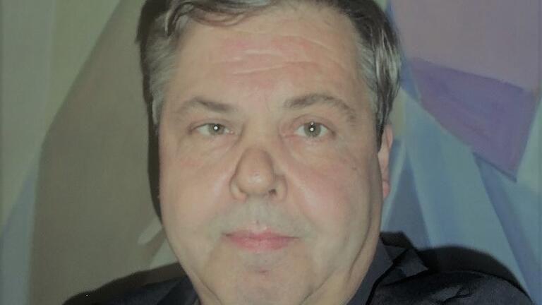 Andreas Hutzler ist seit 2009 Pfarrer in der Pfarreiengemeinschaft Stockheim-Ostheim. Andreas Hutzler ist seit 2009 Pfarrer in der Pfarreiengemeinschaft Stockheim-Ostheim.