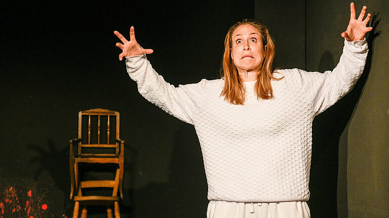 Ein Stück über das Scheitern einer Beziehung: Im Torturmtheater läuft 'Girls and Boys' Ein Stück über das Scheitern einer Beziehung: Im Torturmtheater läuft 'Girls and Boys'