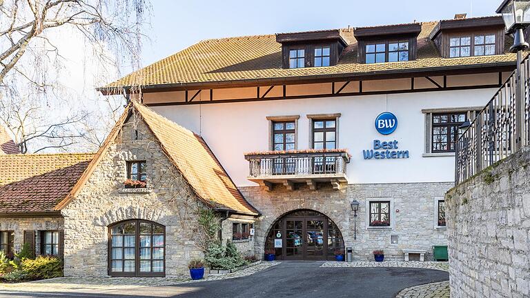 Das Hotel Polisina in Ochsenfurt setzt seit vergangenem Jahr auf ein neues Nachhaltigkeitskonzept. Das Hotel Polisina in Ochsenfurt setzt seit vergangenem Jahr auf ein neues Nachhaltigkeitskonzept.