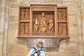 Der Riemenschneider-Altar, oder auch Heinrichs-Altar genannt, ist ein Altarschrein ohne Mensa.