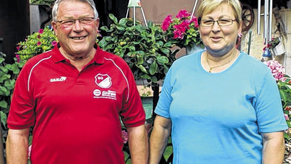 Sie haben ein großes Herz für die SG Hettstadt: Franz und Margot Rothenbucher. Sie haben ein großes Herz für die SG Hettstadt: Franz und Margot Rothenbucher.