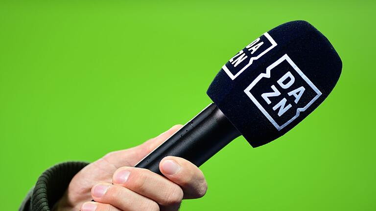 Streamingdienst DAZN       -  DAZN muss nun erneut ins Wettbieten mit Sky um die Bundesliga-Rechte.