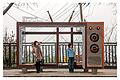 &bdquo;Waiting&rdquo; - im Rundfunkgerät? Seoul, Korea, 2012.