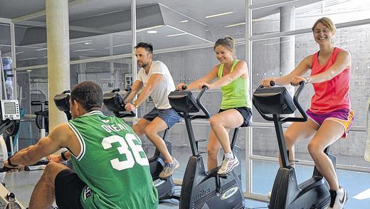 Der Fitnessraum im Sportzentrum wird von jährlich 1.400 Studierenden und Beschäftigten von Uni und FH besucht.