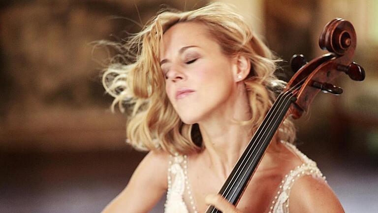 Sol Gabetta: Die Cellistin spielt beim Eröffnungskonzert des Kissinger Sommers das Cello-Konzert von Saint-Saëns.