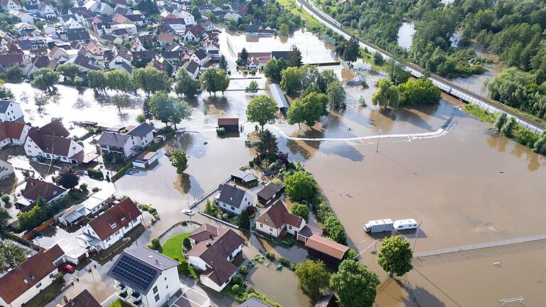 Hochwasser in Bayern - Reichertshofen       -  Wer zahlt für die Hochwasserschäden? Der Streit geht weiter. (Archivbild)