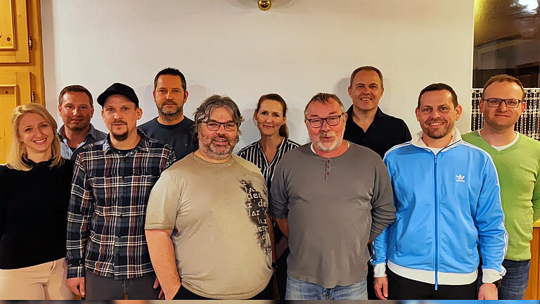 Auf dem Foto zu sehen sind von Links: Julia Fringes, Fabian Nöth, Julian Erhard, Frank Chwojka, Stefan Raab, Barbara Benz, Marko Blum, Uwe Götz, Sven Ludsteck, Sebastian Nöth.       -  Auf dem Foto zu sehen sind von Links: Julia Fringes, Fabian Nöth, Julian Erhard, Frank Chwojka, Stefan Raab, Barbara Benz, Marko Blum, Uwe Götz, Sven Ludsteck, Sebastian Nöth.