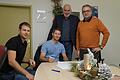 Allseits Zufriedenheit über den Deal: Soeben hat Bastian Steger (2. v.li.) den Vertrag unterschrieben. Für das Zustandekommen sorgten (von links) Thortsen Eckart (1. Vorsitzender des TSV Bad Königshofen), Andy Albert (Manager) und Udo Braungart (Sportlicher Leiter Tischtennis).