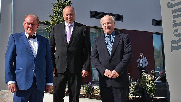 Die drei Schulleiter seit Eröffnung der Berufsfachschule für Musik (von links): Ernst Oestreicher, Elmar Koch und Gerhard Jenemann.