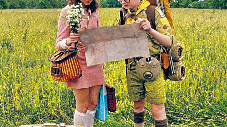 Junges Paar: Die Burg-Lichtspiele Karlstadt-Mühlbach zeigen am Sonntag, 22. Juli, um 11.15 Uhr sowie am Dienstag und Mittwoch, 24. und 25. Juli, jeweils um 20 Uhr den Film &bdquo;Moonrise Kingdom&ldquo;.