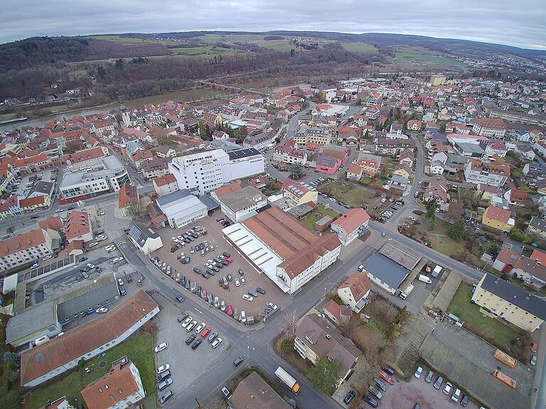 Das Areal der Firma Udo Lermann in Marktheidenfeld, das von der KRE Group erworben wurde (Bildmitte und links der Ludwigstraße). Das Areal der Firma Udo Lermann in Marktheidenfeld, das von der KRE Group erworben wurde (Bildmitte und links der Ludwigstraße). 