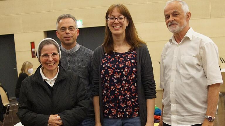 Das Koordinationsteam des pastoralen Raums Marktheidenfeld: Schwester Ulrike Stein, Pfarrer Alexander Eckert, Katrin Fuchs und Reinhold Grimm.