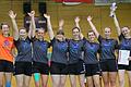 Siegerjubel: Der VfL Niederwerrn gewinnt als erstes bayerisches Team den Korbball-Bundespokal mit (von links) Amelie Worcester, Elisa Hartmann, Selina Müller, Nicole Geyer, Sonja Ponischil, Julia Bauer, Lisa Hammer und Spielführerin Chiara Nicklaus.