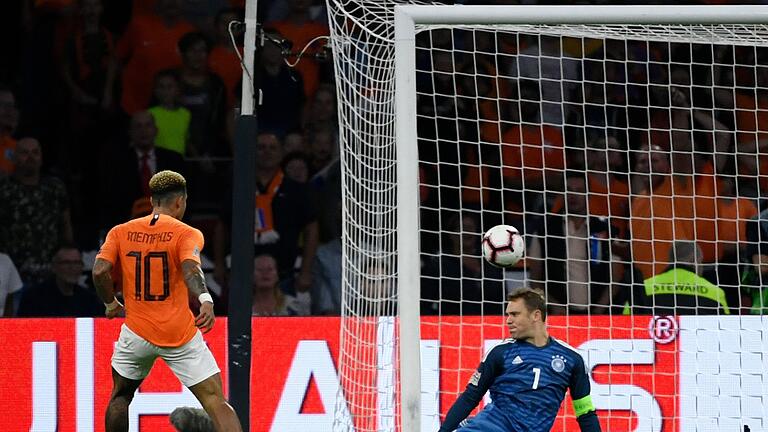 Niederlande - Deutschland - In Amsterdam erlebte die DFB-Elf kurz nach dem WM-Scheitern 2018 eine weitere Demütigung. Niederlande - Deutschland - In Amsterdam erlebte die DFB-Elf kurz nach dem WM-Scheitern 2018 eine weitere Demütigung.