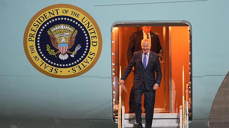 US-Präsident Biden in Berlin - Ankunft       -  Biden zu Besuch in Berlin eingetroffen.