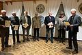 Raimund Abele und Enno Piening ehren Mitglieder für 40 Jahre Mitgliedschaft.