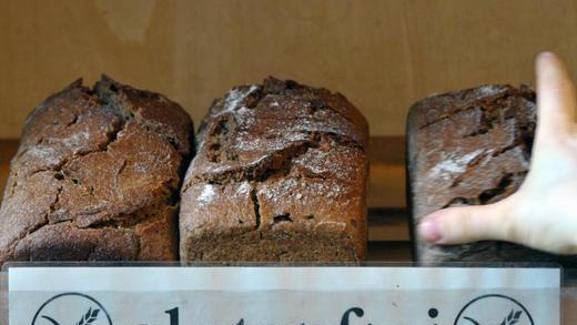 Glutenunverträglichkeit - Mit glutenfreiem Brot wären einige besser beraten: Glutenunverträglichkeit wird nicht immer als solche erkannt. Foto: Peter Endig Glutenunverträglichkeit - Mit glutenfreiem Brot wären einige besser beraten: Glutenunverträglichkeit wird nicht immer als solche erkannt. Foto: Peter Endig
