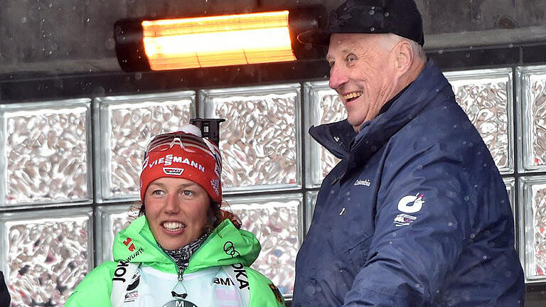 Laura Dahlmeier       -  Im vergangenen Jahr traf Laura Dahlmeier König Harald V. von Norwegen bereits. Dass könnte sie jetzt wiederholen. Foto: Hendrik Schmidt