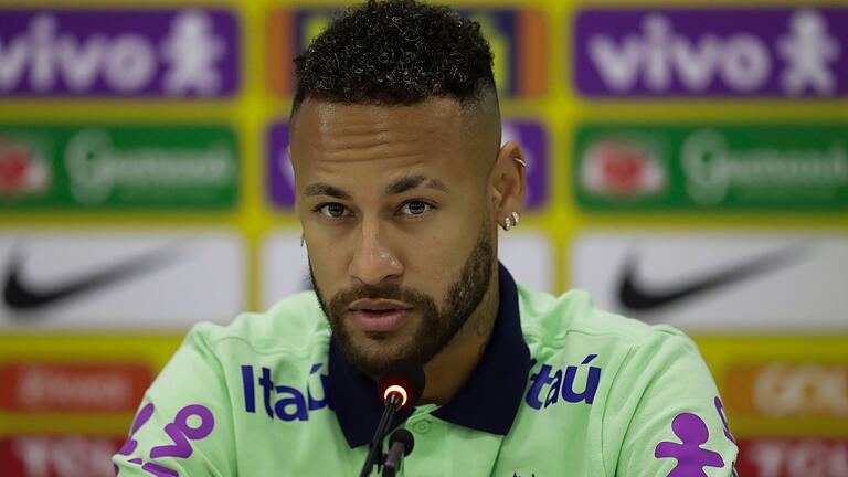 Neymar       -  Neymar fällt nach einer Verletzung erneut wieder aus