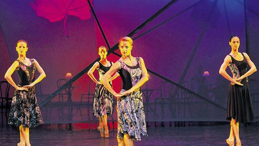 Györ Ballett: Zu Gast mit &bdquo;La Vie en Rose&ldquo;.