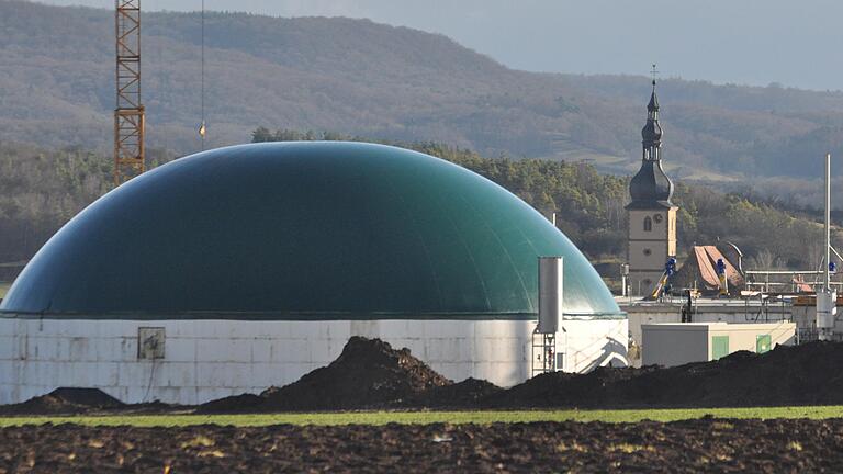 2014 wurde sie fertiggestellt, die Biogasanlage in Hofheim vor dem Stadtteil Ostheim. Bald schon könnte sie eine Klärschlammtrocknungsanlage als Nachbarin bekommen.&nbsp;