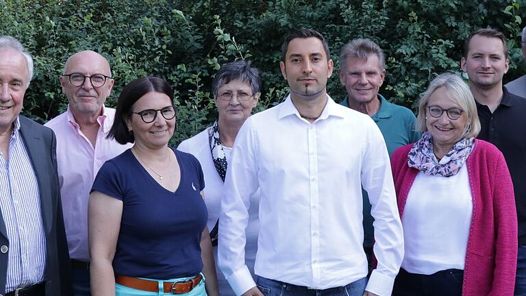 Stehen für ProMAR (von links): Ludwig Keller, Joachim Kötter, Alexandra Liebl, Rita Richter, Vorsitzender Florian Hoh, Rudolf Sauer, Karin Schneider-Schüßler, Heinz Richter und Hans-Adam Stangl.